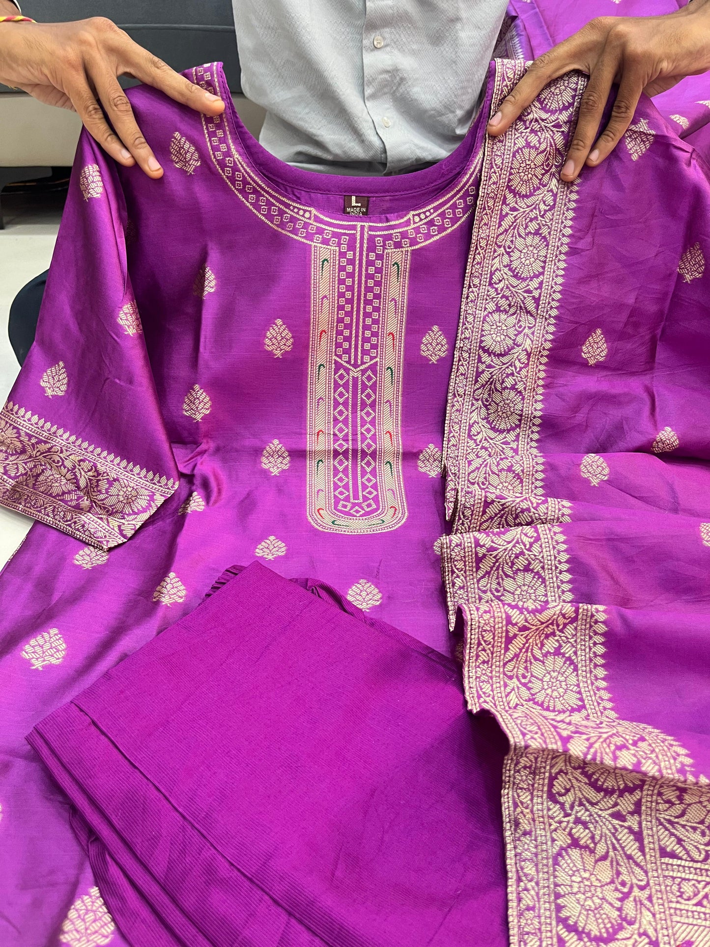 Sanvi – Purple Blended Paithani Silk Salwar Set