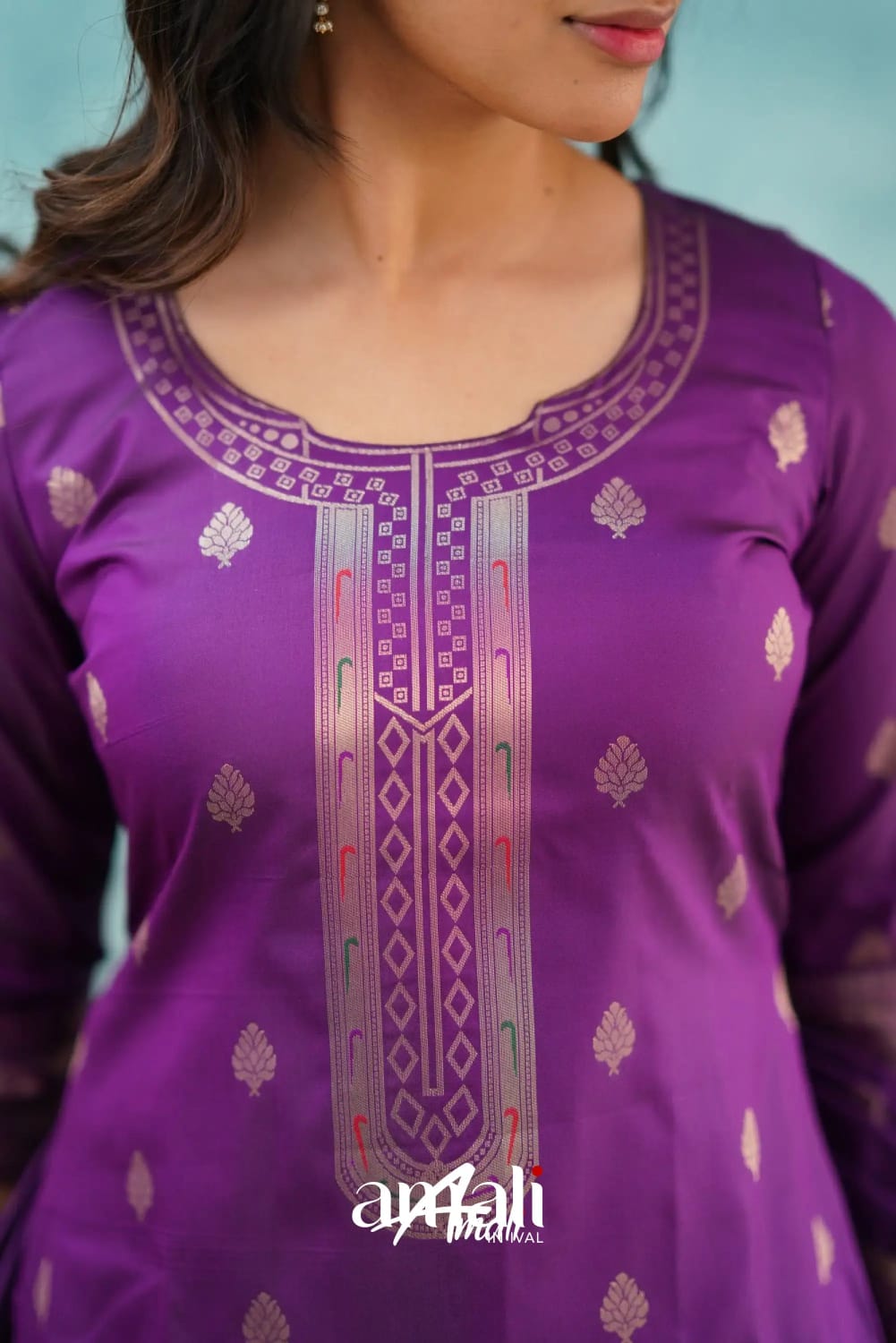Sanvi – Purple Blended Paithani Silk Salwar Set