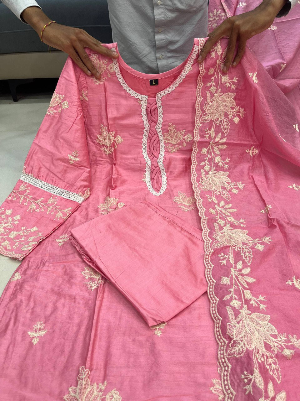 Pink Embroidered Mal Chanderi Kurti Set