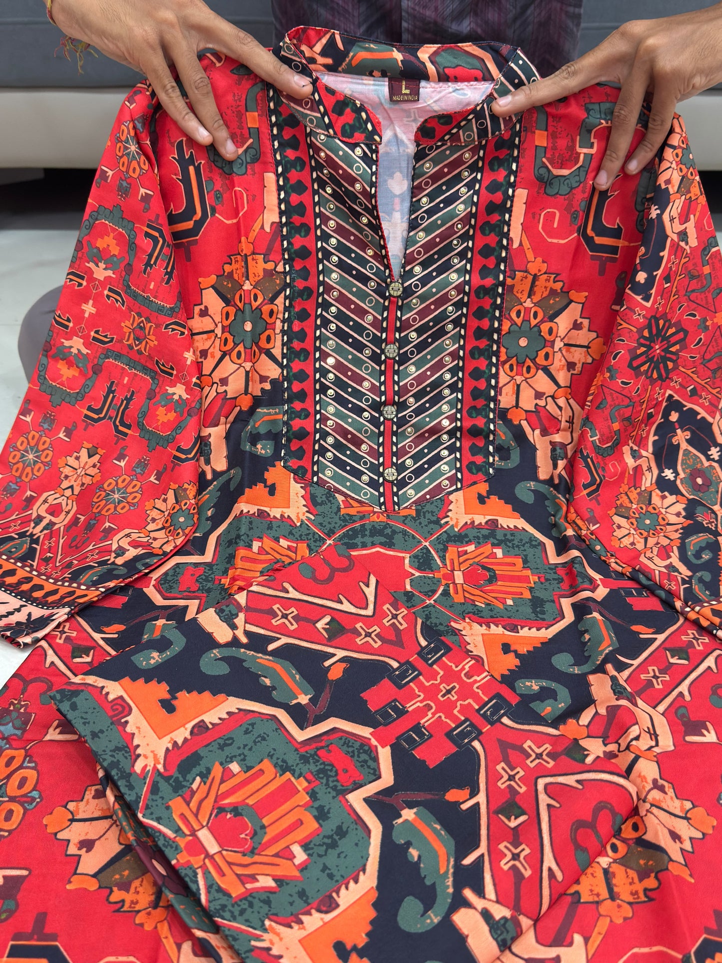 Soniya Banarasi Silk Elegance Set