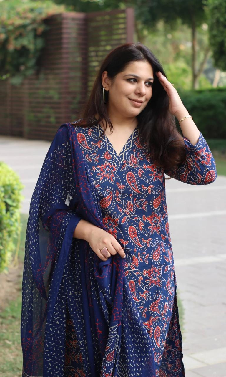 Pure Fine Heavy Cotton Kurti Pant with Dupatta.