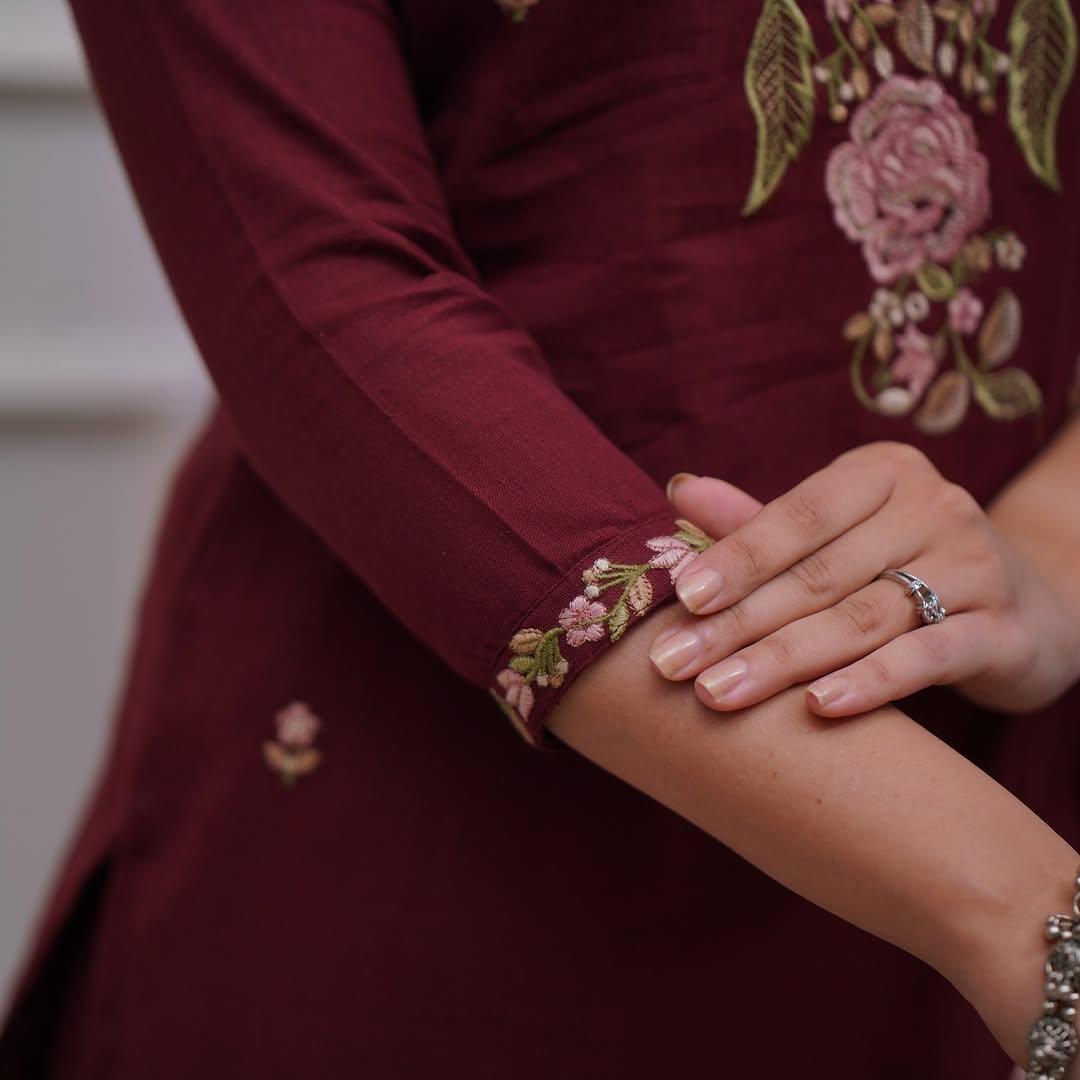 Elegance in Every Thread – Maroon Embroidered Kurti Set