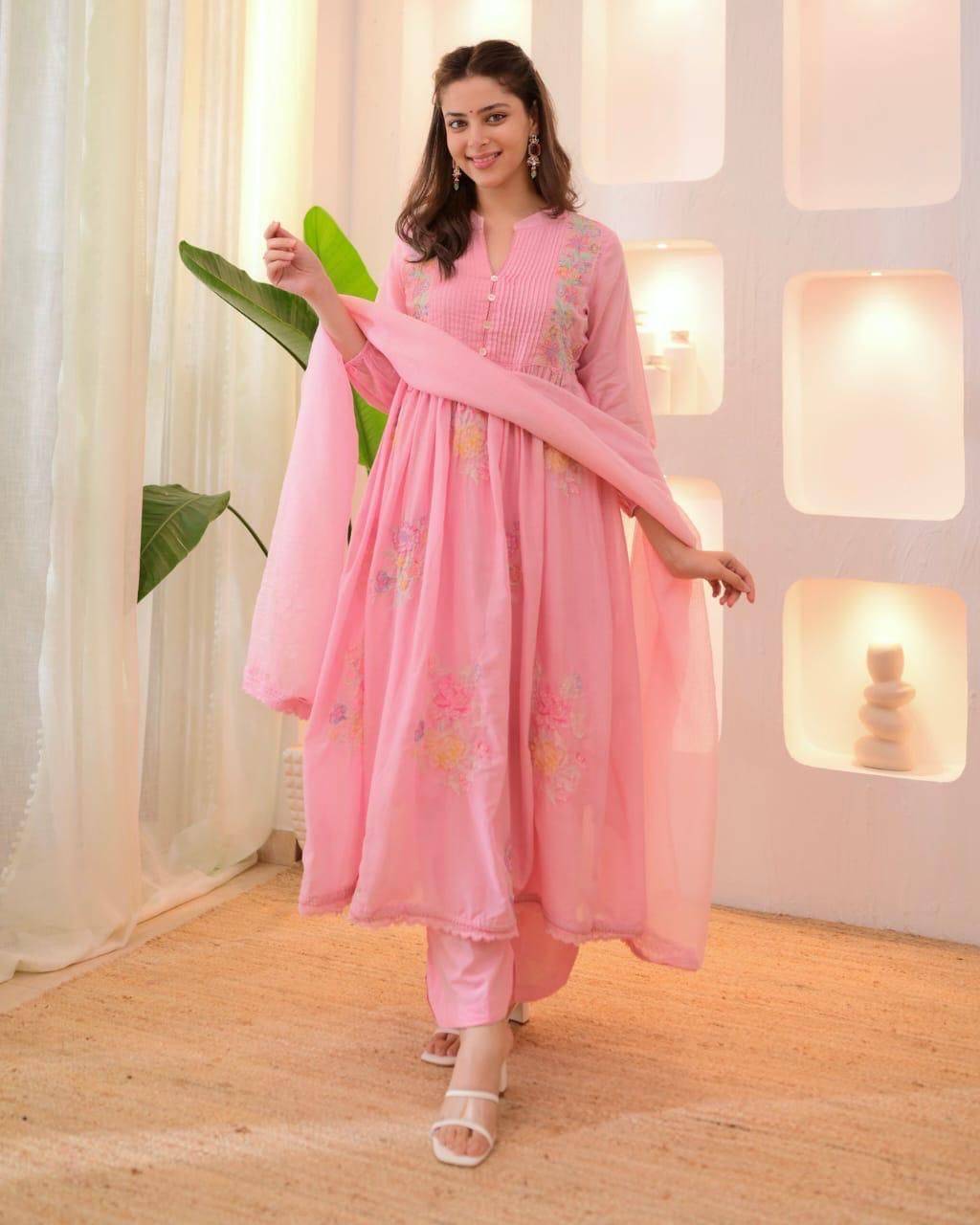 Pastel Bloom – Elegant Floral Kurti Set for Effortless Grace