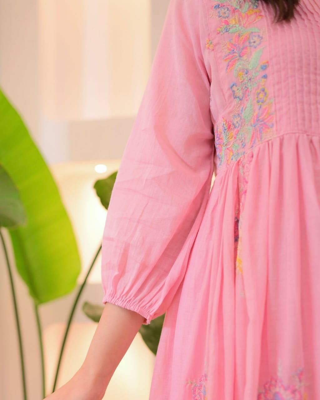 Pastel Bloom – Elegant Floral Kurti Set for Effortless Grace