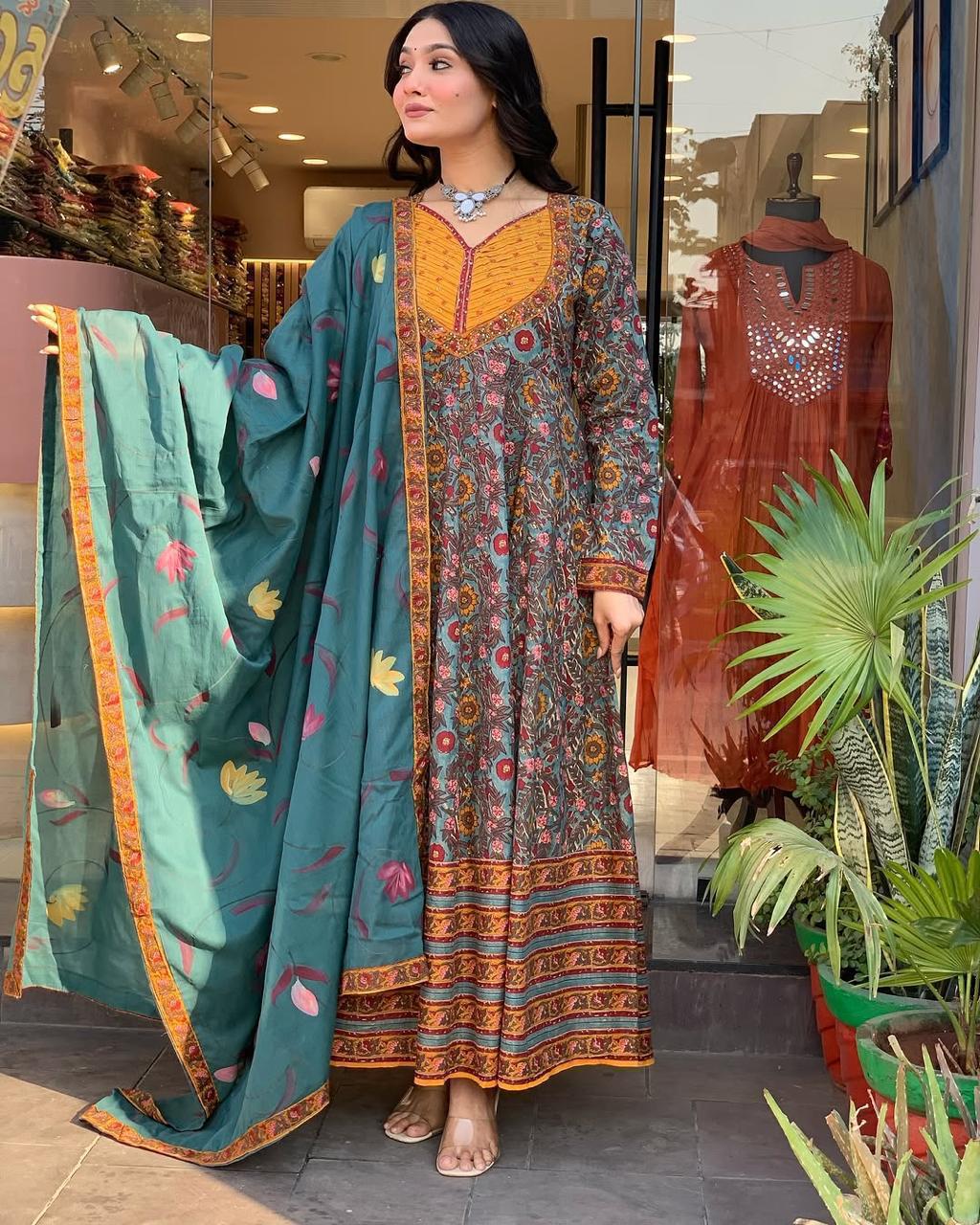 FEEL LIKE A QUEEN – Anarkali Elegance