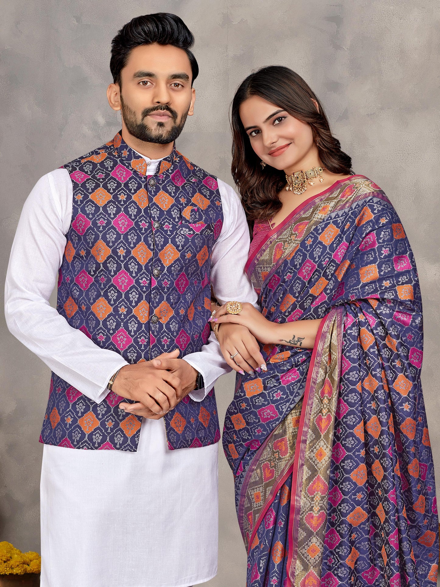 Couple Combo (Men's Kurta+Koti & Women Saree) Collections.