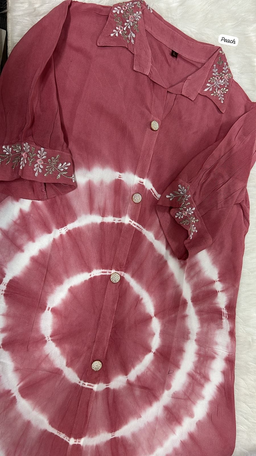 Tie-Dye Elegance: Where Tradition Meets Trend