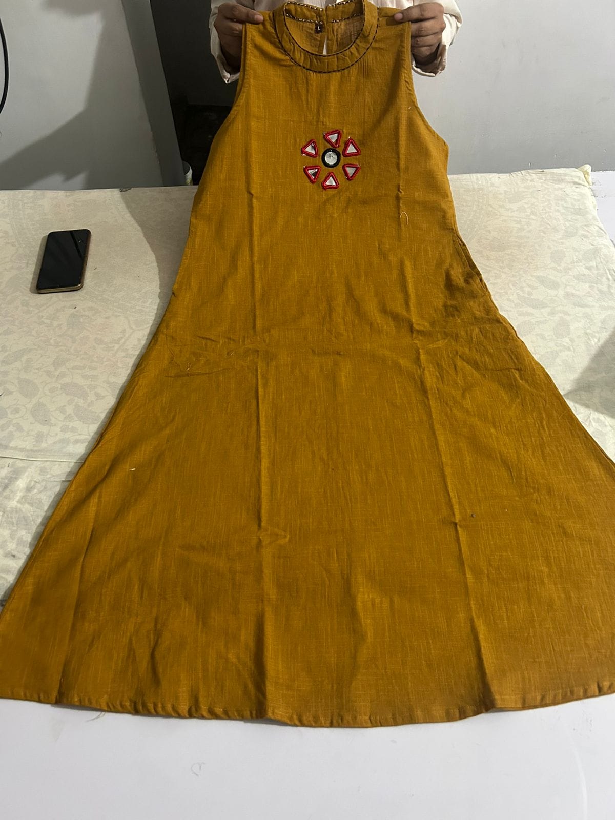 Cut Kurti Set with Embroidered Detailing