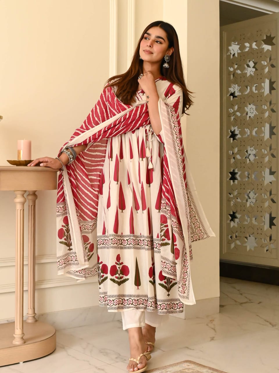 Kurti Set with Embroidered Yoke & Lace-Trimmed Dupatta.