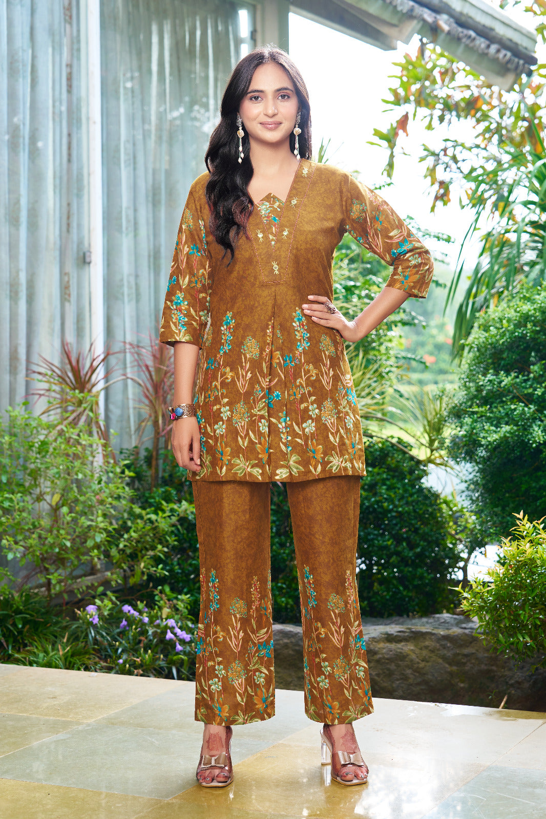 Cotton-Designer Co-Ord Set with Handwork.
