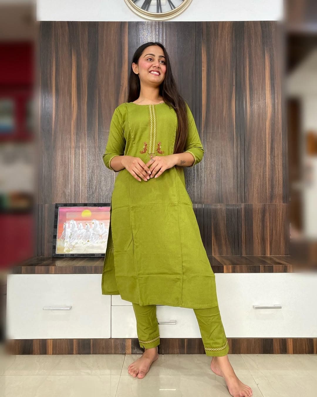 Green Straight-Cut Cotton Kurti & Pant Set.