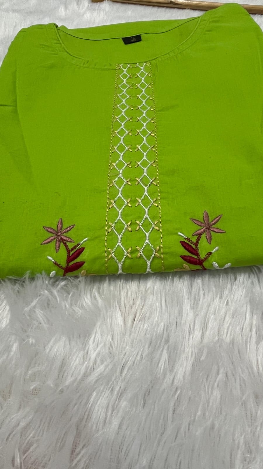 Green Straight-Cut Cotton Kurti & Pant Set.