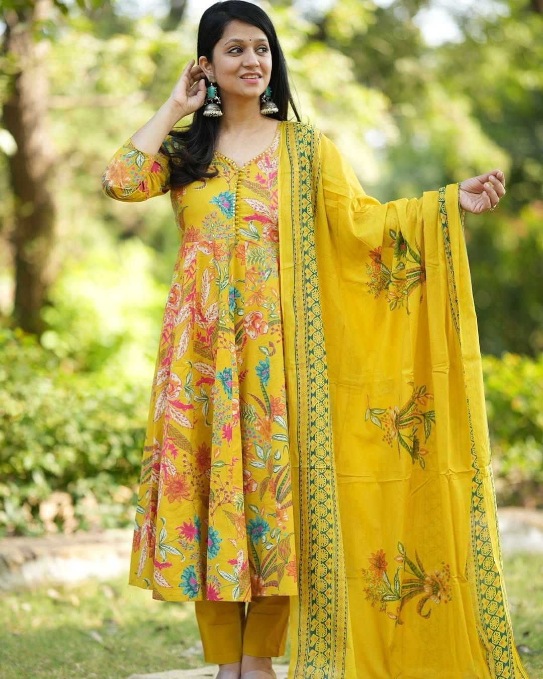 Vibrant Yellow Printed Cotton Kurti Set.