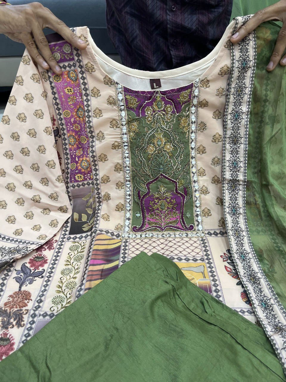 Timeless Grace in Patchwork Elegance