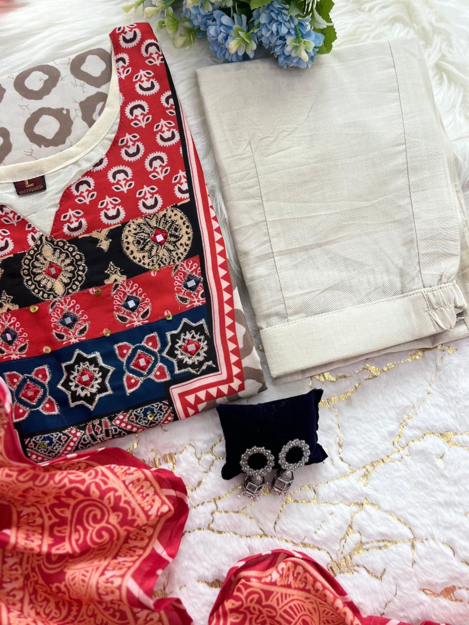 Cream Beige Embroidered Kurti Set with Dupatta