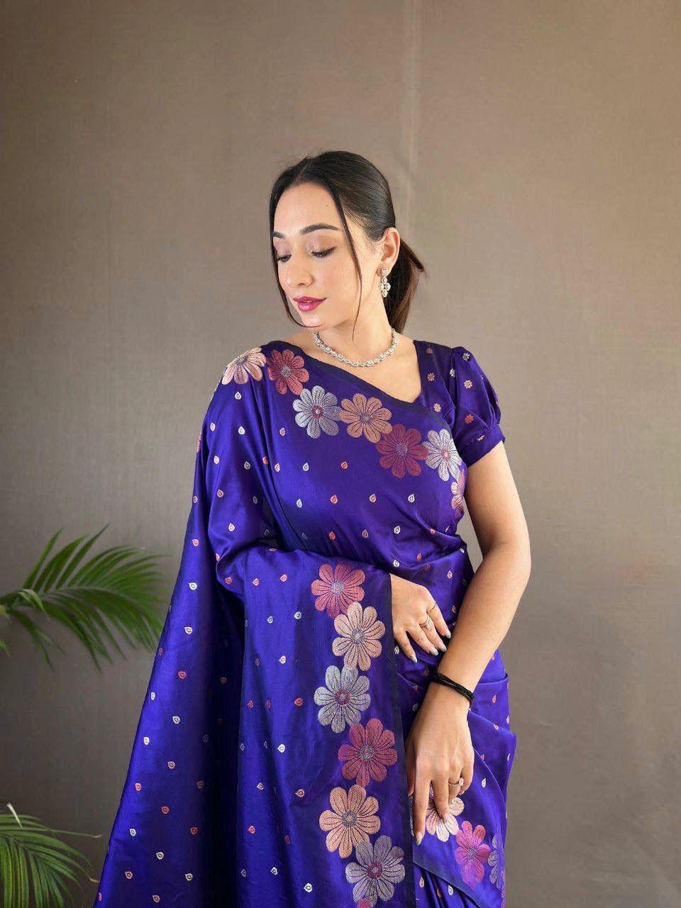 Elegant Floral Lichi Silk Saree with Matching Blouse Piece.