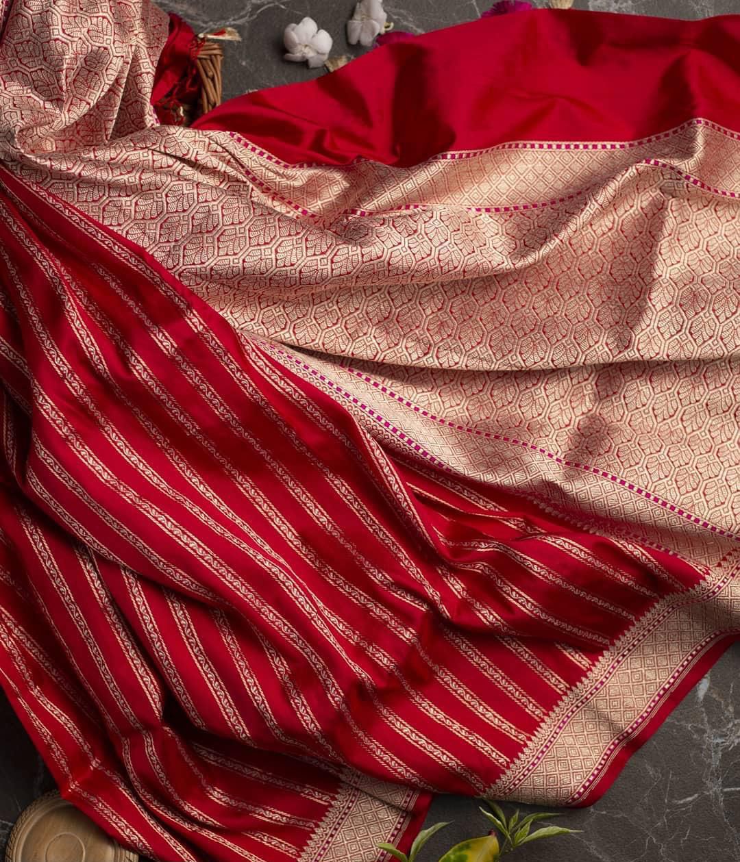 Rich Red Lichi Silk Saree with Jacquard Weaving.