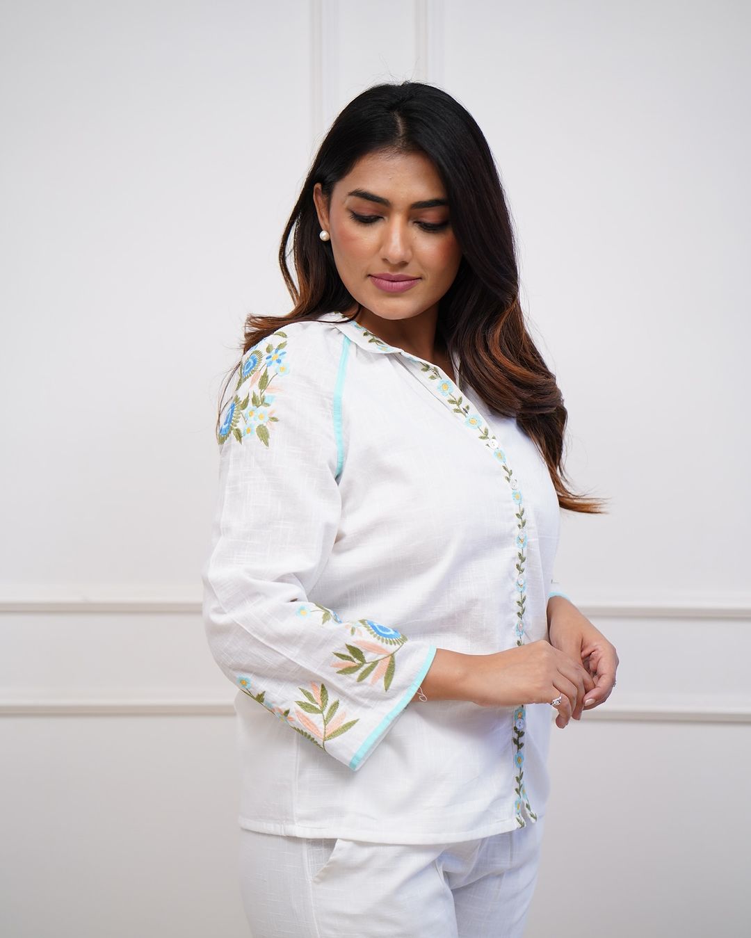 White Cotton Co-ord Set with Floral Embroidery.