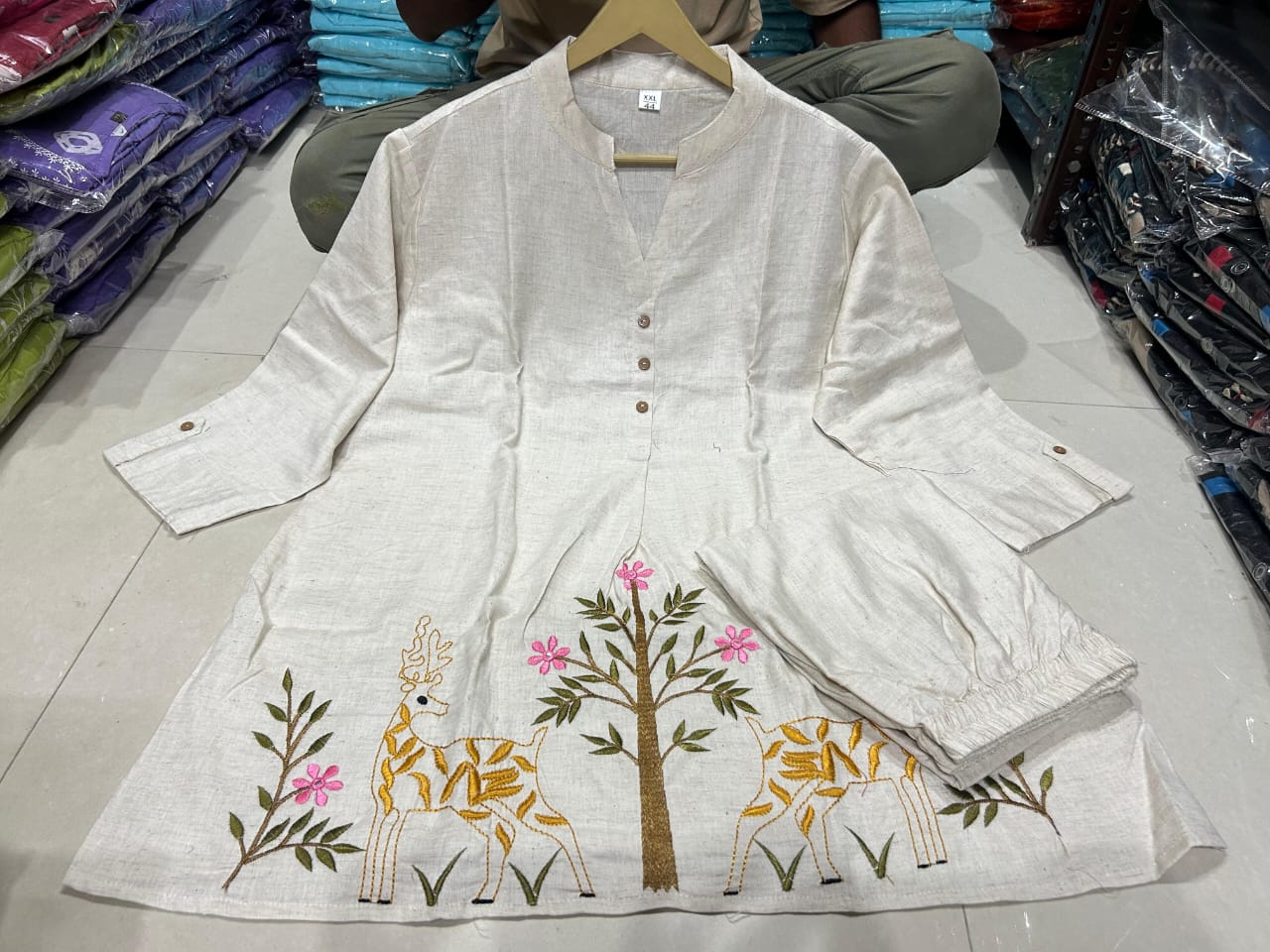 Ivory Cotton-Linen Co-ord Set with Deer Motif Embroidery