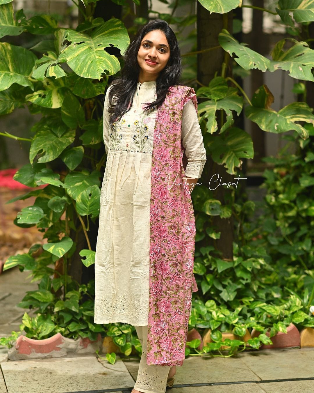 Graceful Light Green Cotton Kurta Set.