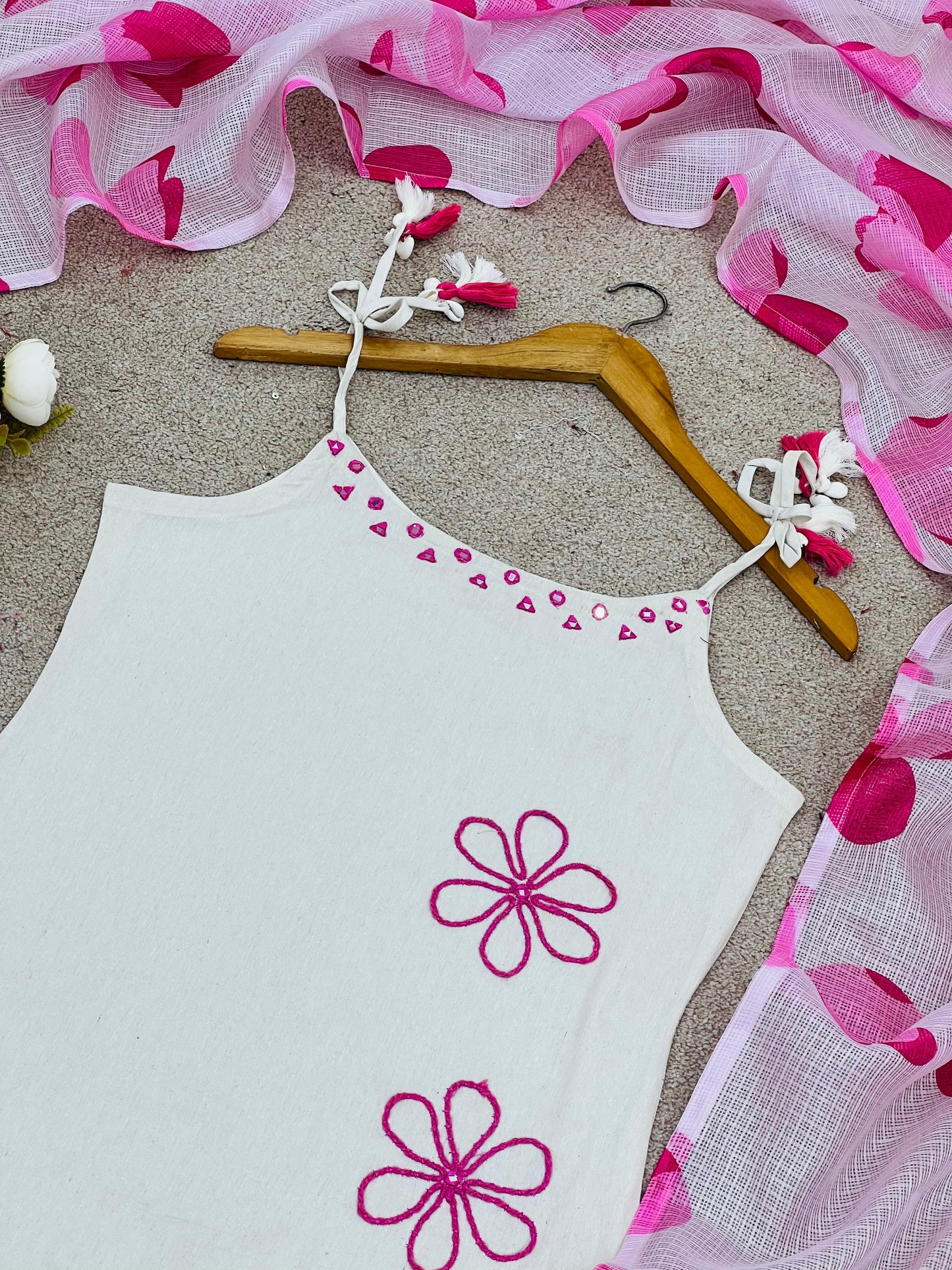 Blooming Grace Kurti Set.