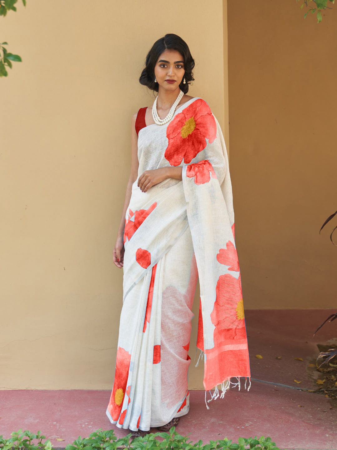 Off-White Linen Floral Digital Print Saree
