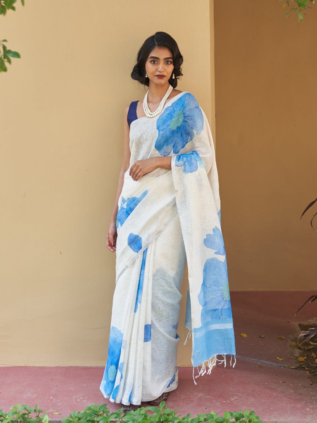 Off-White Linen Floral Digital Print Saree