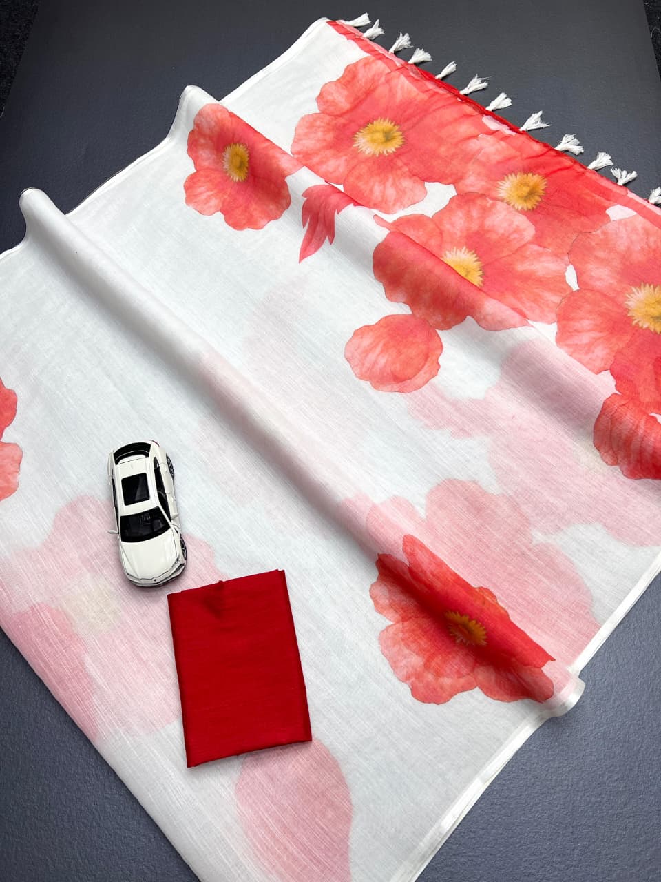 Off-White Linen Floral Digital Print Saree