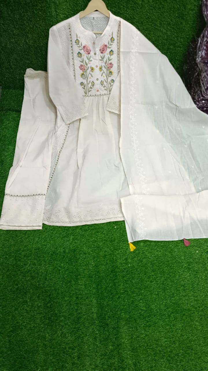 Elegant Cream Cotton Kurta Set.