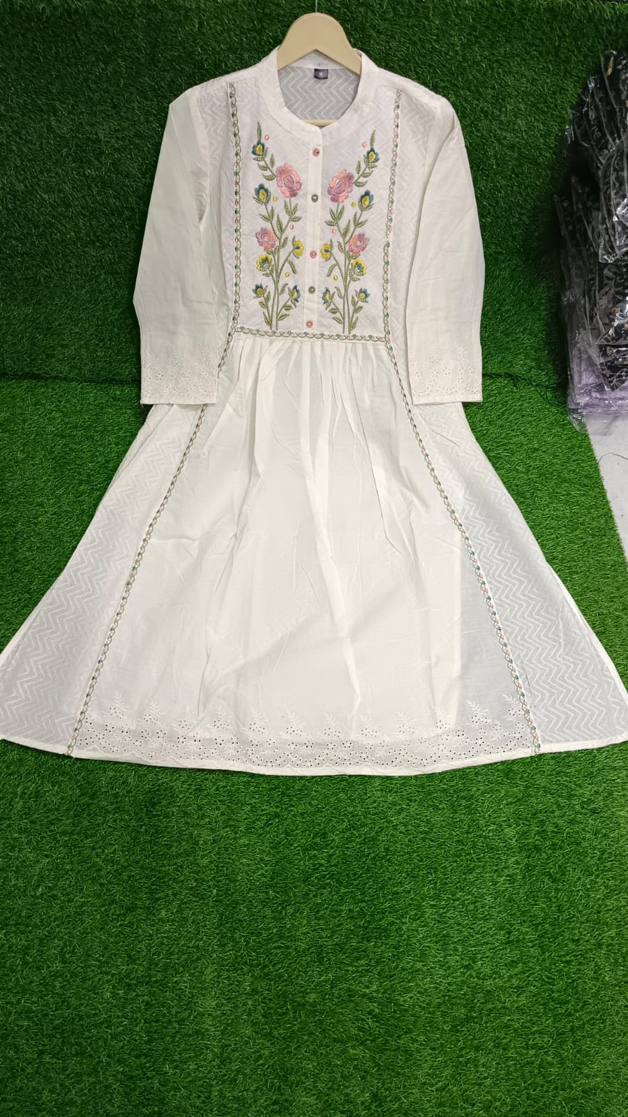 Elegant Cream Cotton Kurta Set.