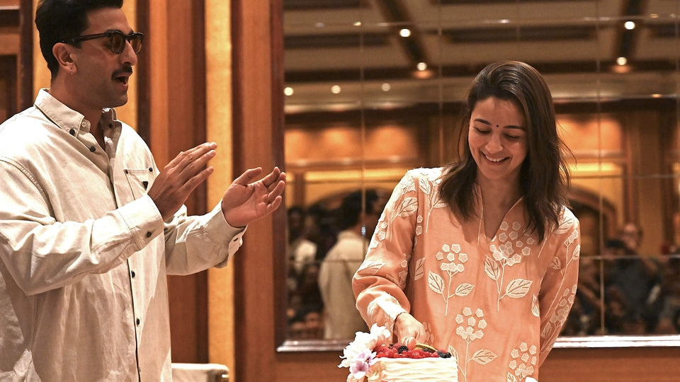 Celebrity-Inspired Peach Mul Chanderi Kurta Set
