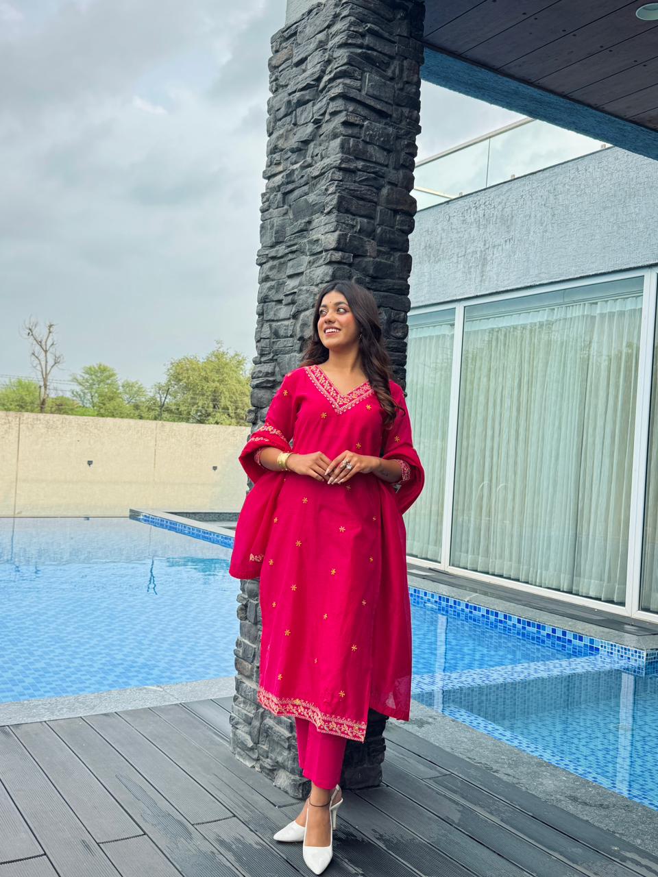Elegant Hot Pink Chanderi Kurta Set.