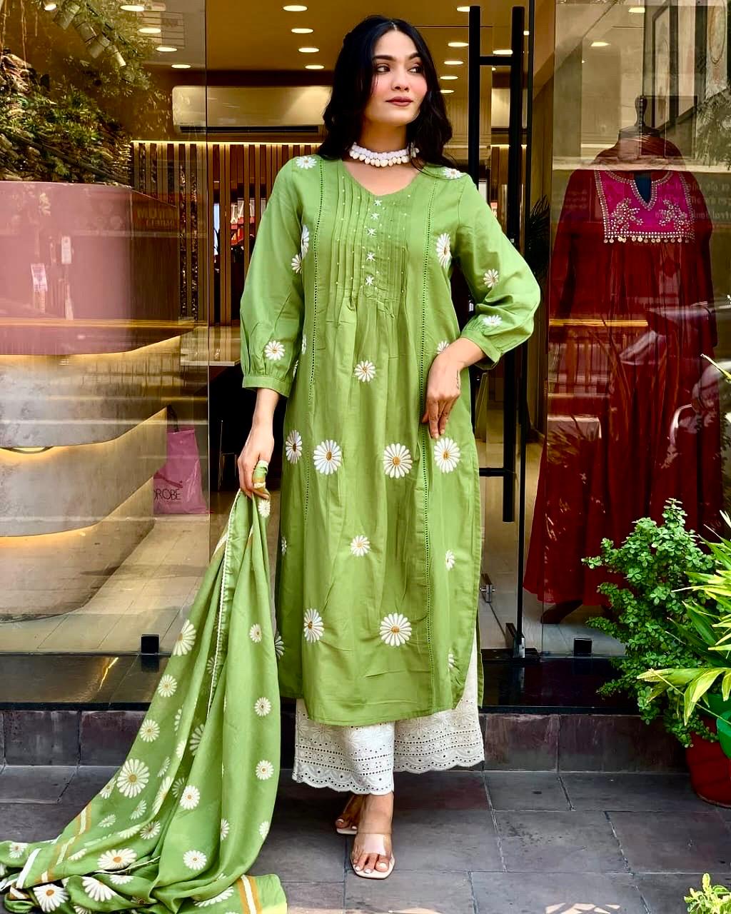 Grace in Green Kurti Set.
