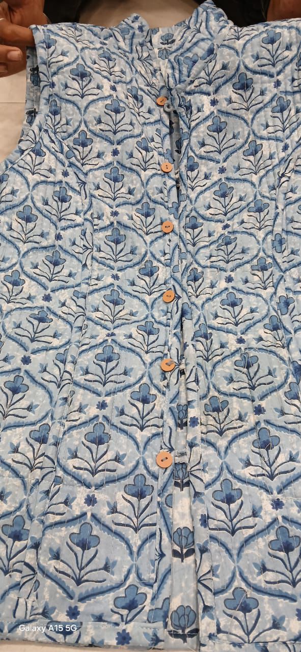 Hand Block Printed Cotton Straight Kurti Set with Reversible Jacket