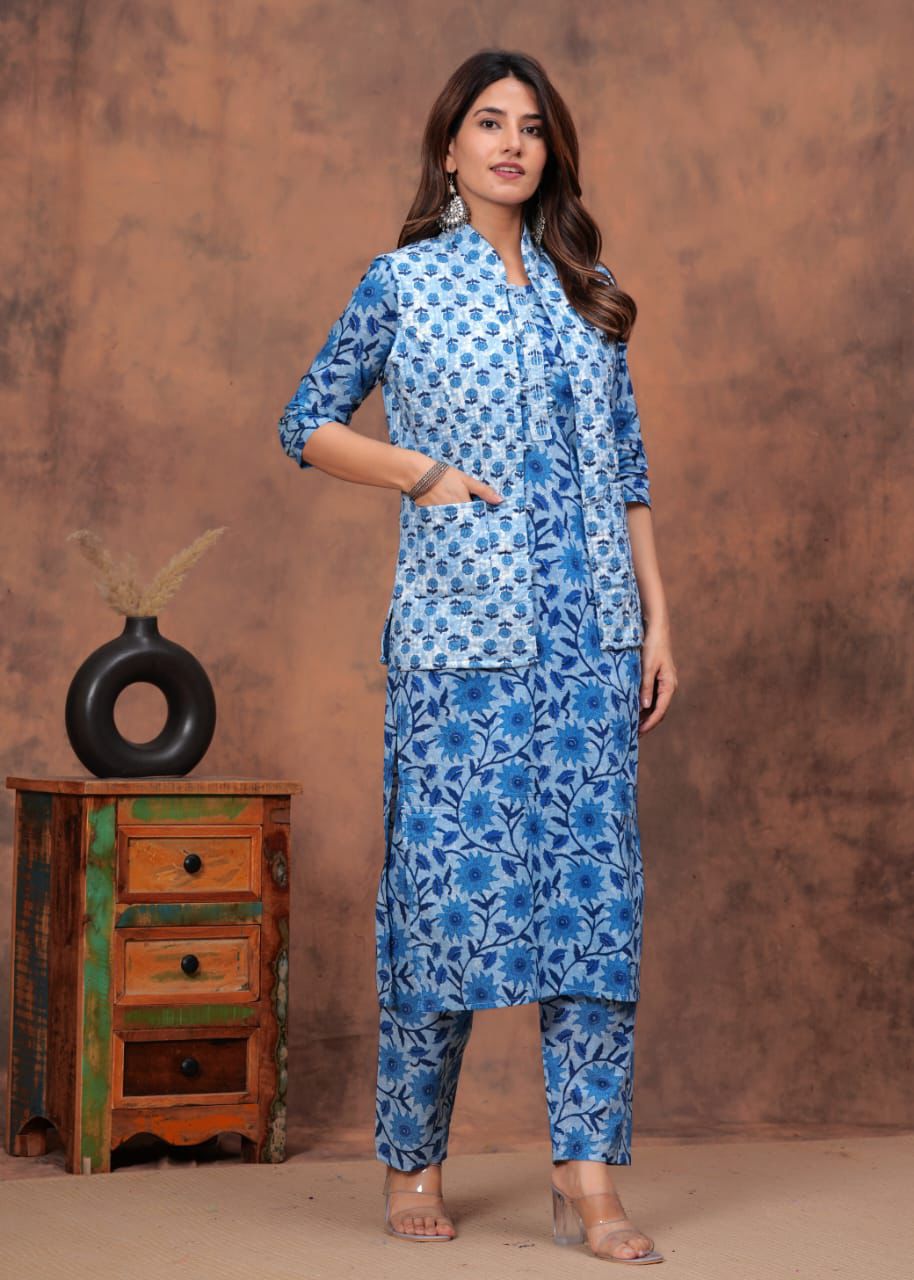 Hand Block Printed Cotton Straight Kurti Set with Reversible Jacket