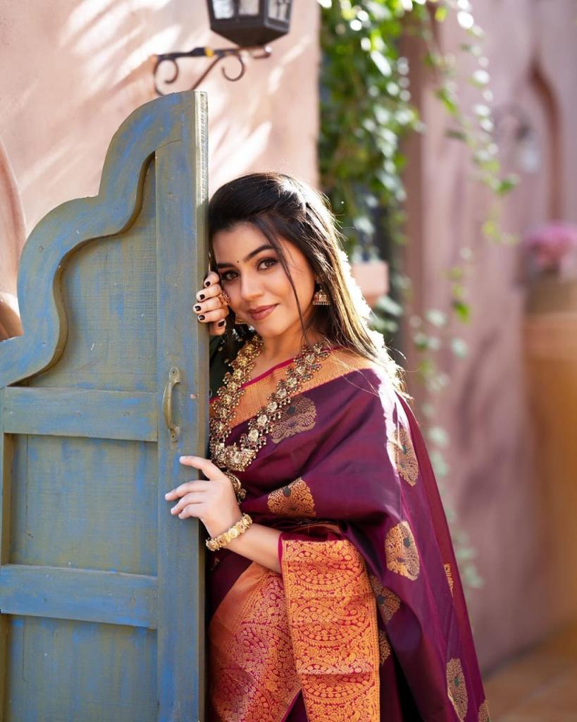 Regal Maroon Copper Soft Litchi Silk Saree with Zari Weaving.
