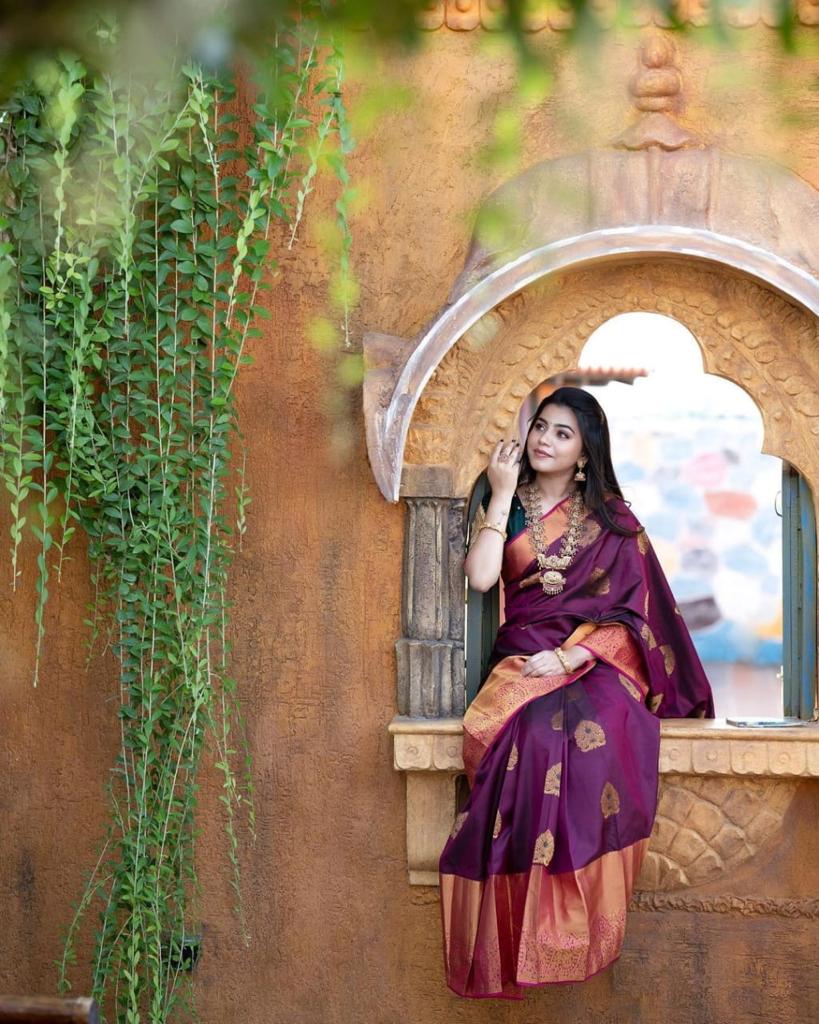 Regal Maroon Copper Soft Litchi Silk Saree with Zari Weaving.