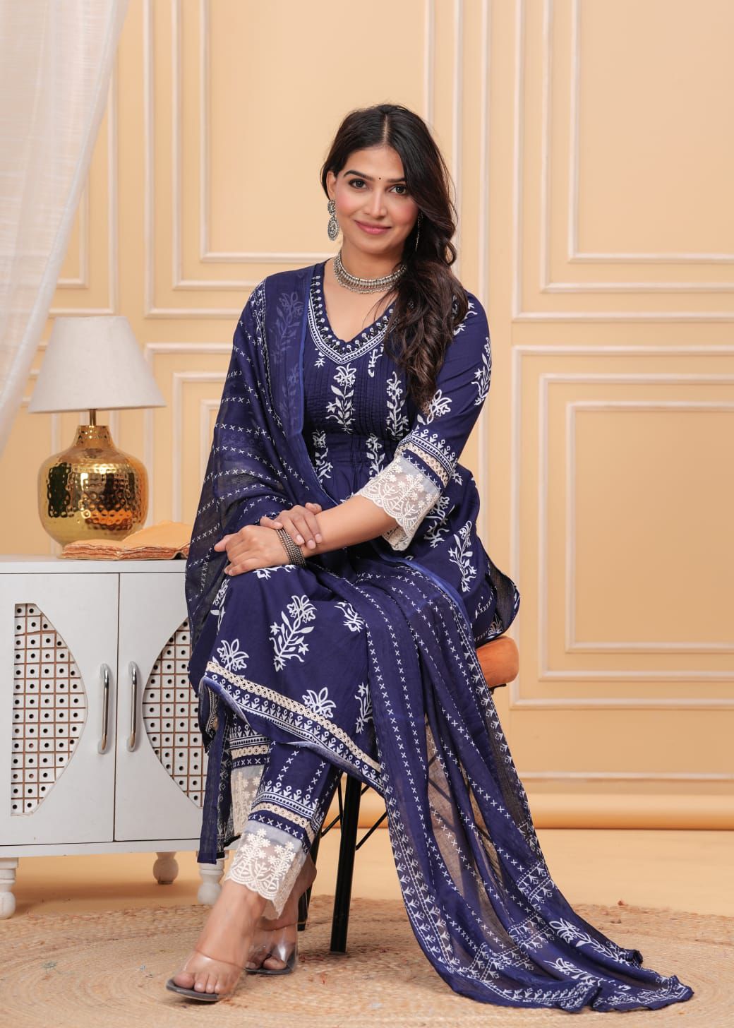 PRINTED COTTON V NECK SUIT WITH COTTON - DUPATTA.