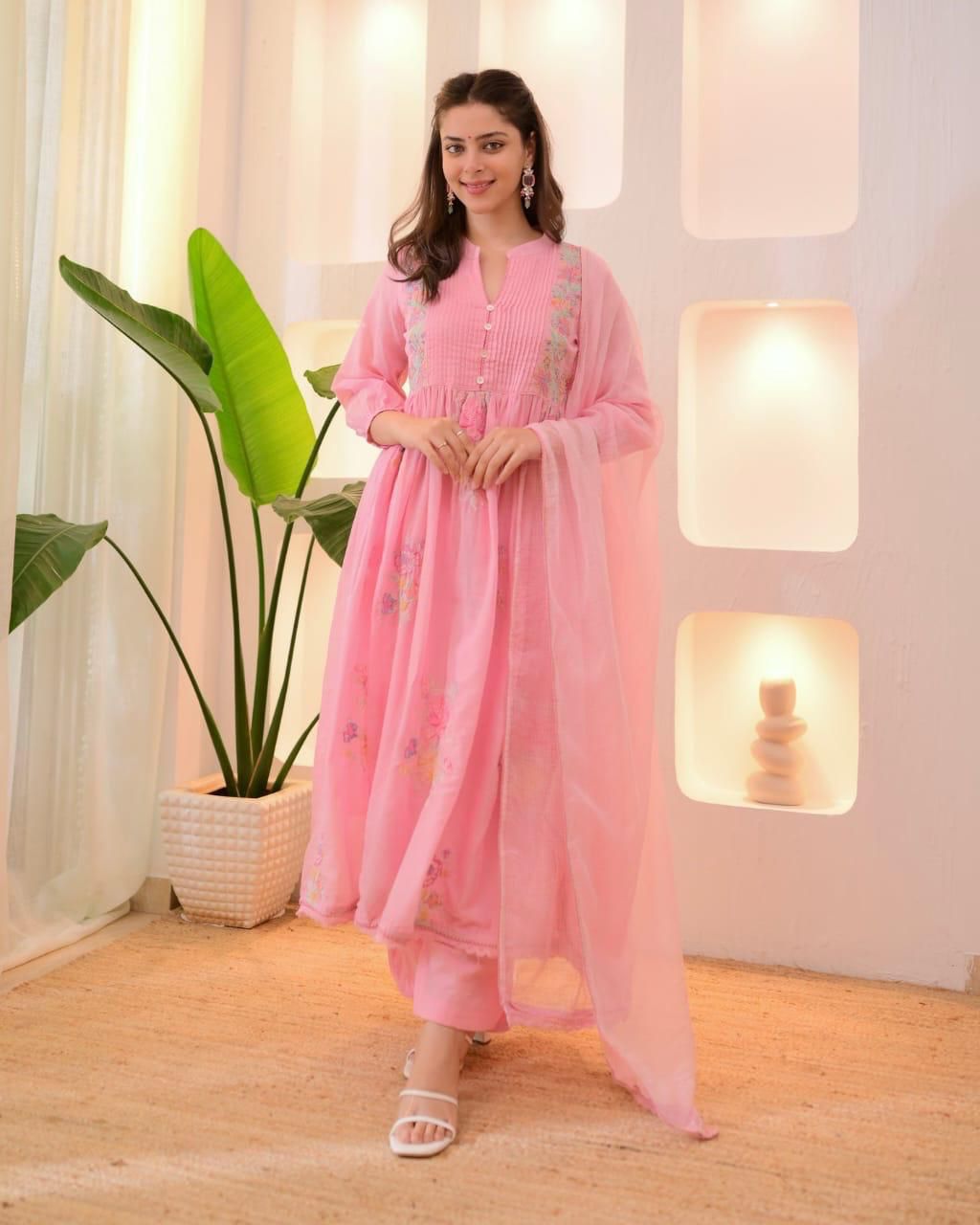 Pastel Bloom – Elegant Floral Kurti Set for Effortless Grace