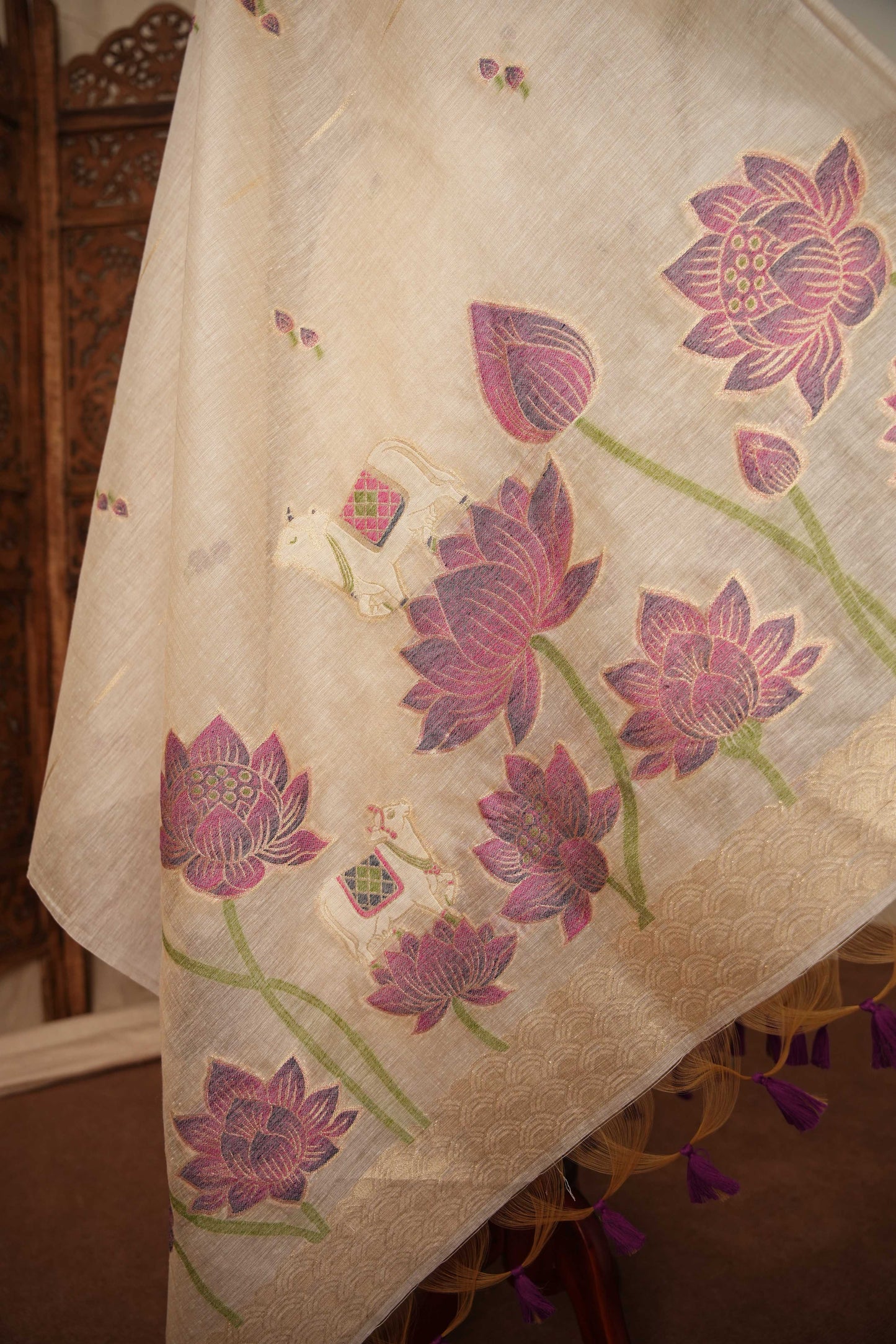 Jamdani Mul Cotton Silk 3 Piece Unstitched Suit – Beige & Yellow