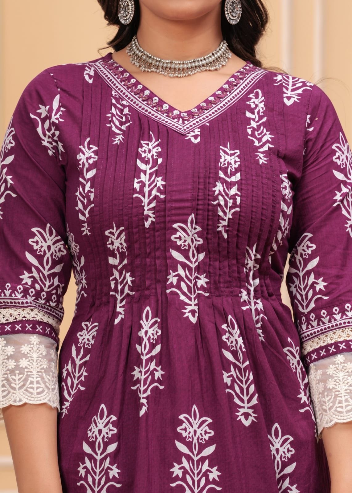 PRINTED COTTON V NECK SUIT WITH COTTON - DUPATTA.