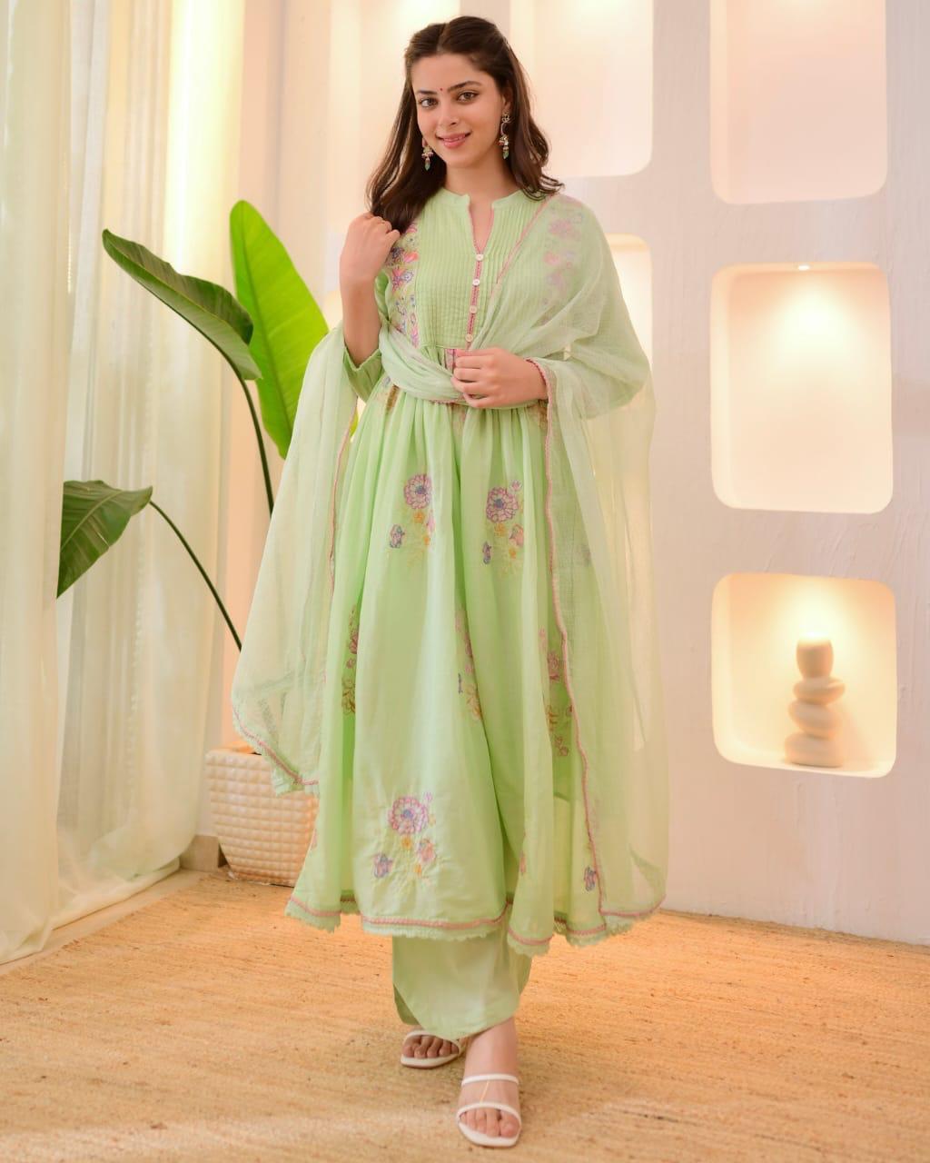 Pastel Bloom – Elegant Floral Kurti Set for Effortless Grace