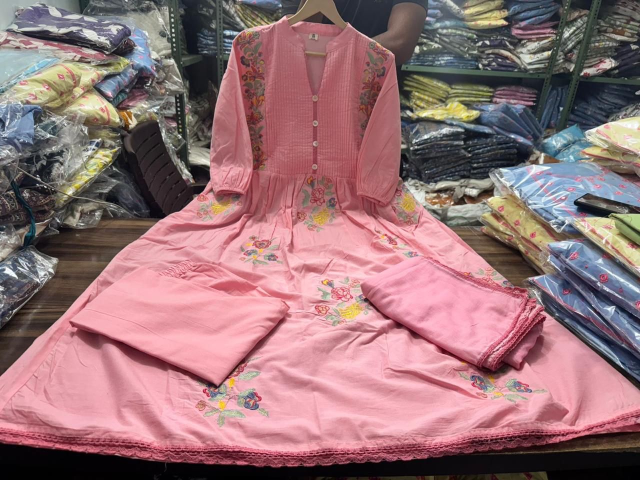 Pastel Bloom – Elegant Floral Kurti Set for Effortless Grace