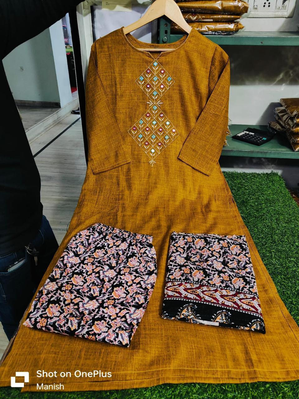 South Handloom Cotton Kurta Set – Kalamkari Dupatta Edition