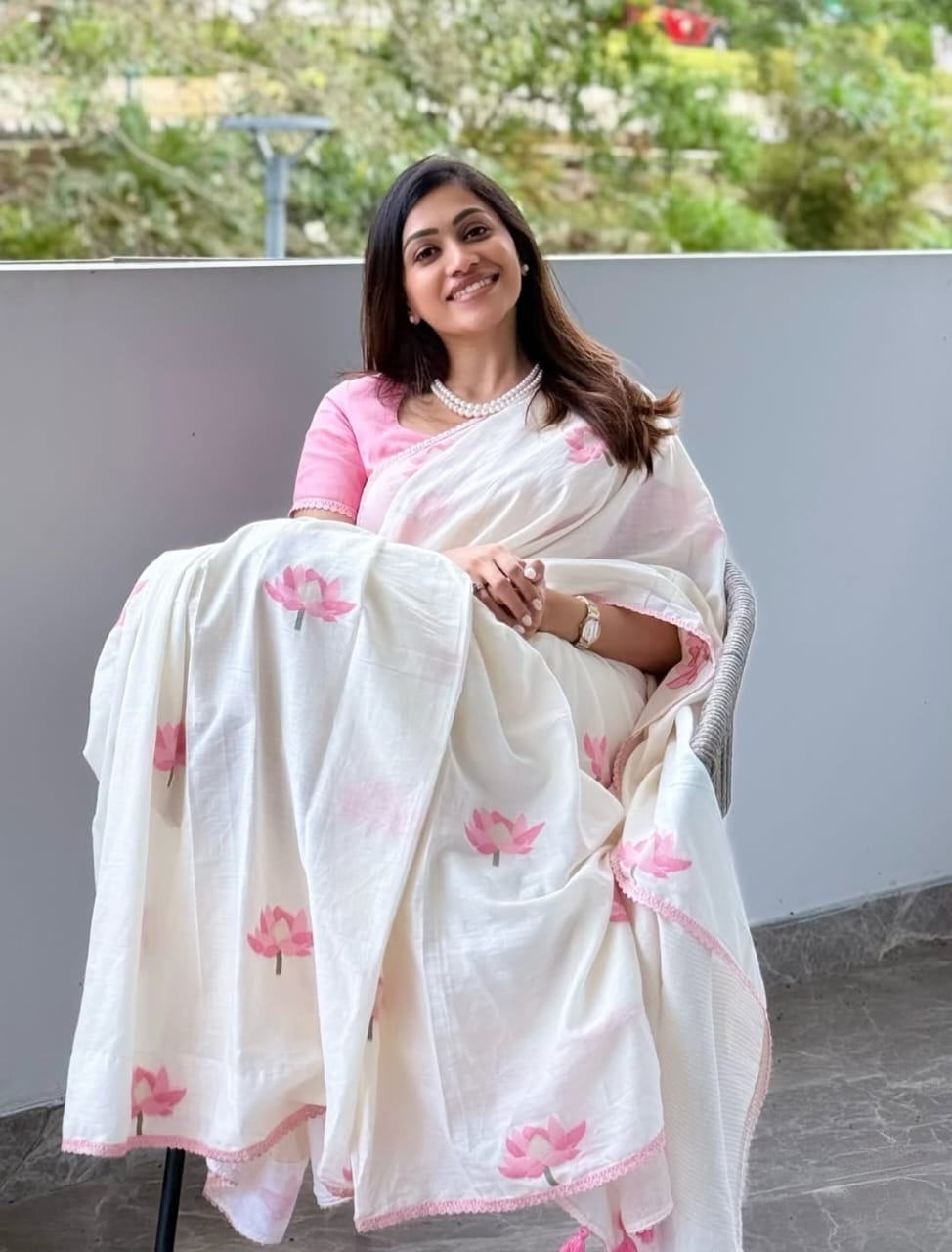 WHISPERS OF BLOSSOM – Ivory Linen Saree with Pink Floral Elegance