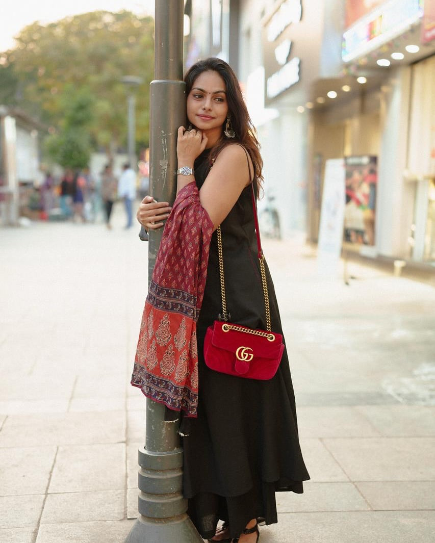 Graceful Black A-Line Kurti Set with Ethnic Dupatta
