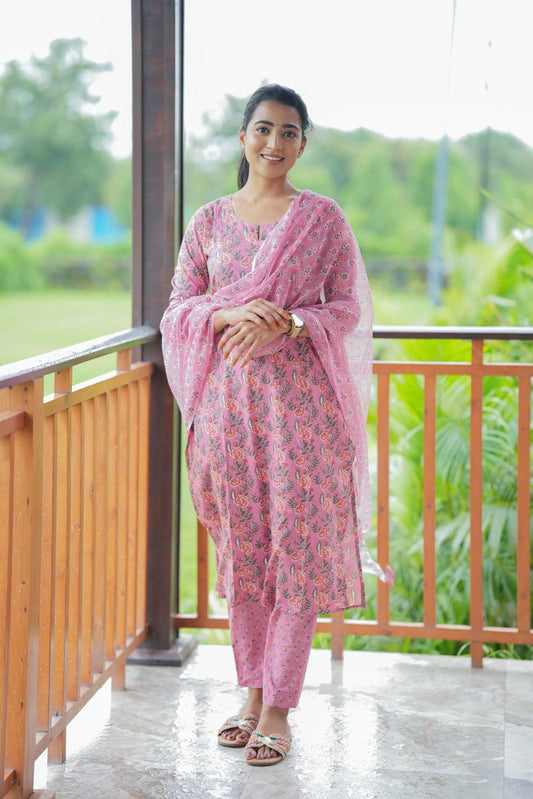 Pink Straight-Cut Cotton Kurti Set with Dupatta.