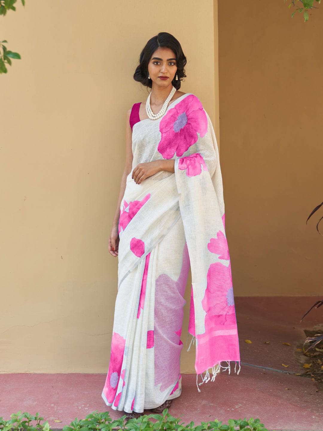 Off-White Linen Floral Digital Print Saree