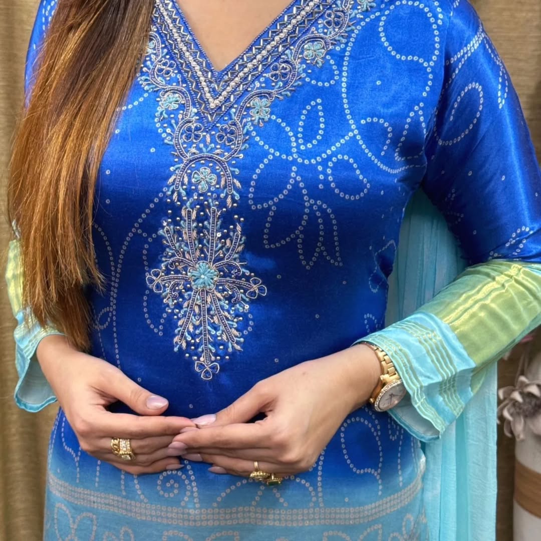 Exclusive Gradient Bandhani Print Cotton Suit Set.