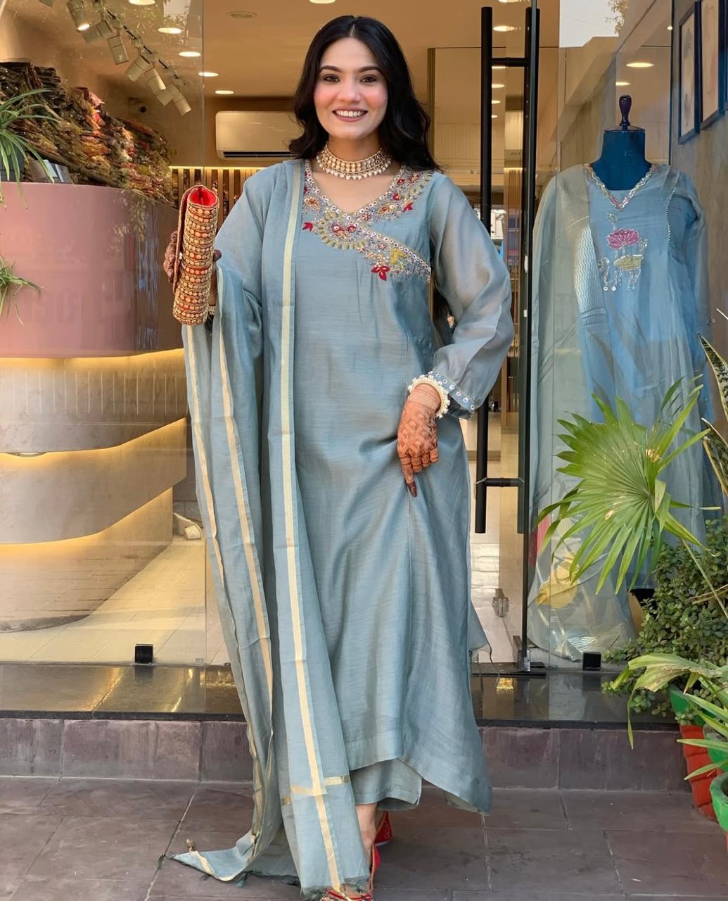3-Piece Kurti Sets – Embroidery, Sequins & Graceful Detailing.